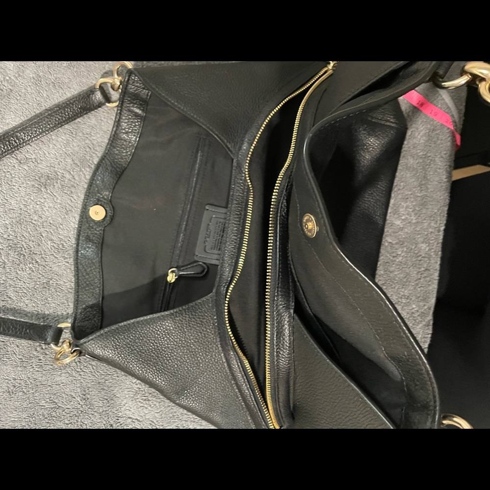 Large MK hobo bag - Picture 2 of 3